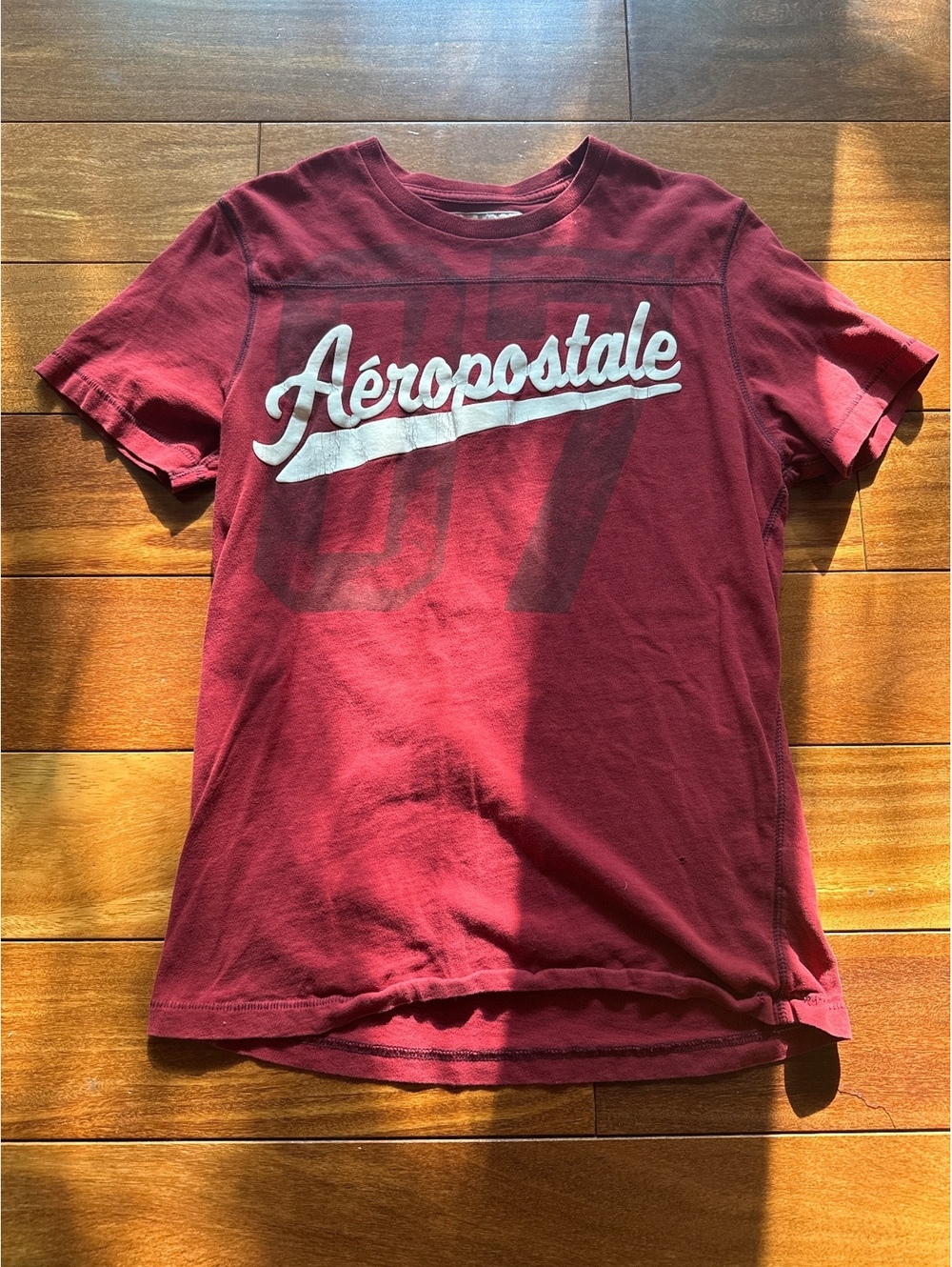 Vintage Y2K Aeropostale Tee M